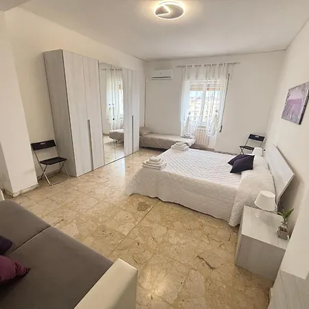 Argo 2 Apartment